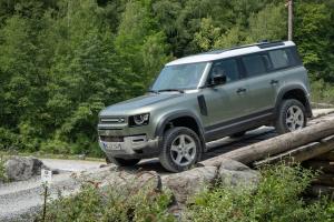 Land Rover Defender 110 D240 S Urban Pack 2020 года  (WW)